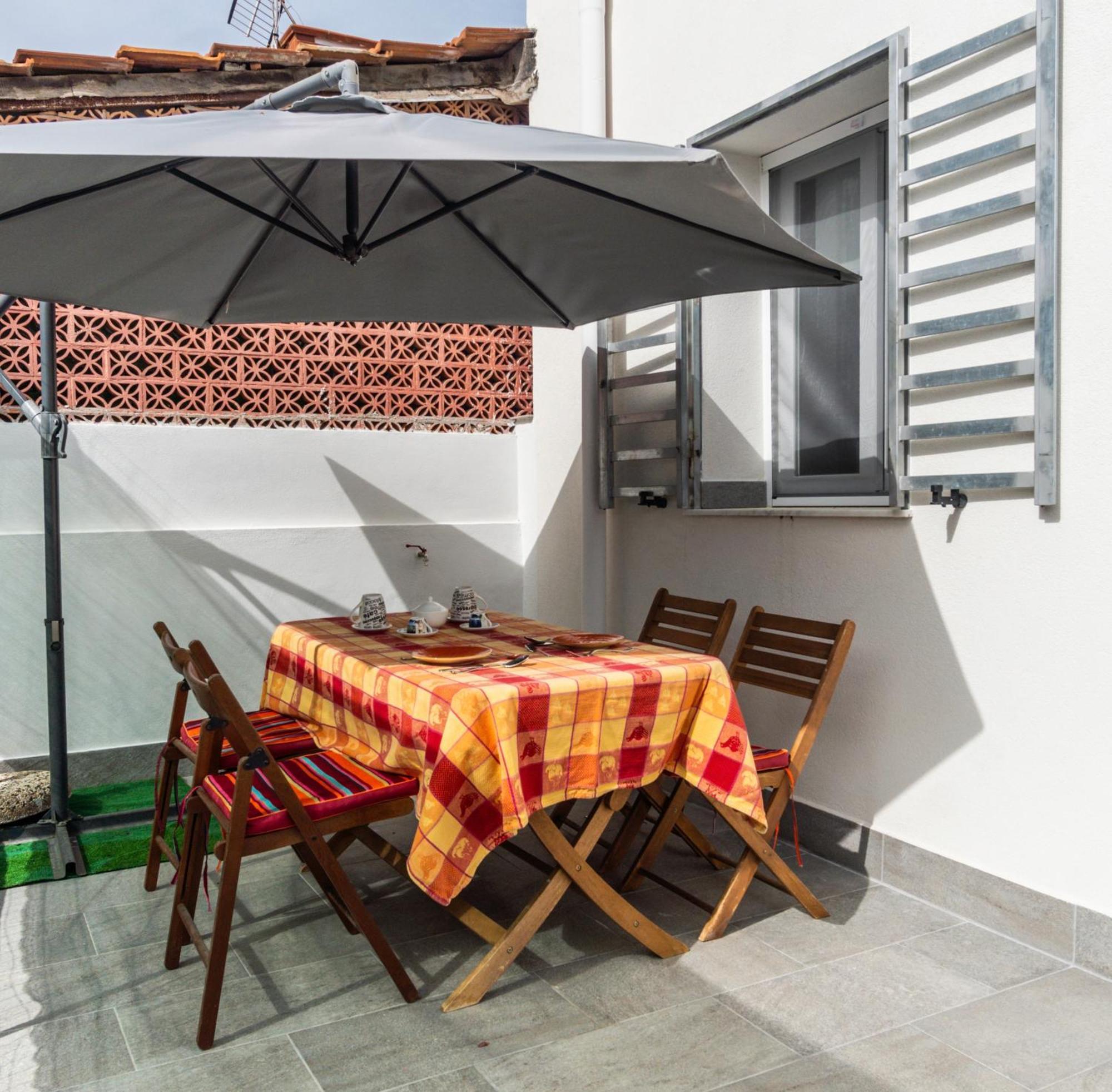 Nika Nika Holiday House Карини Экстерьер фото